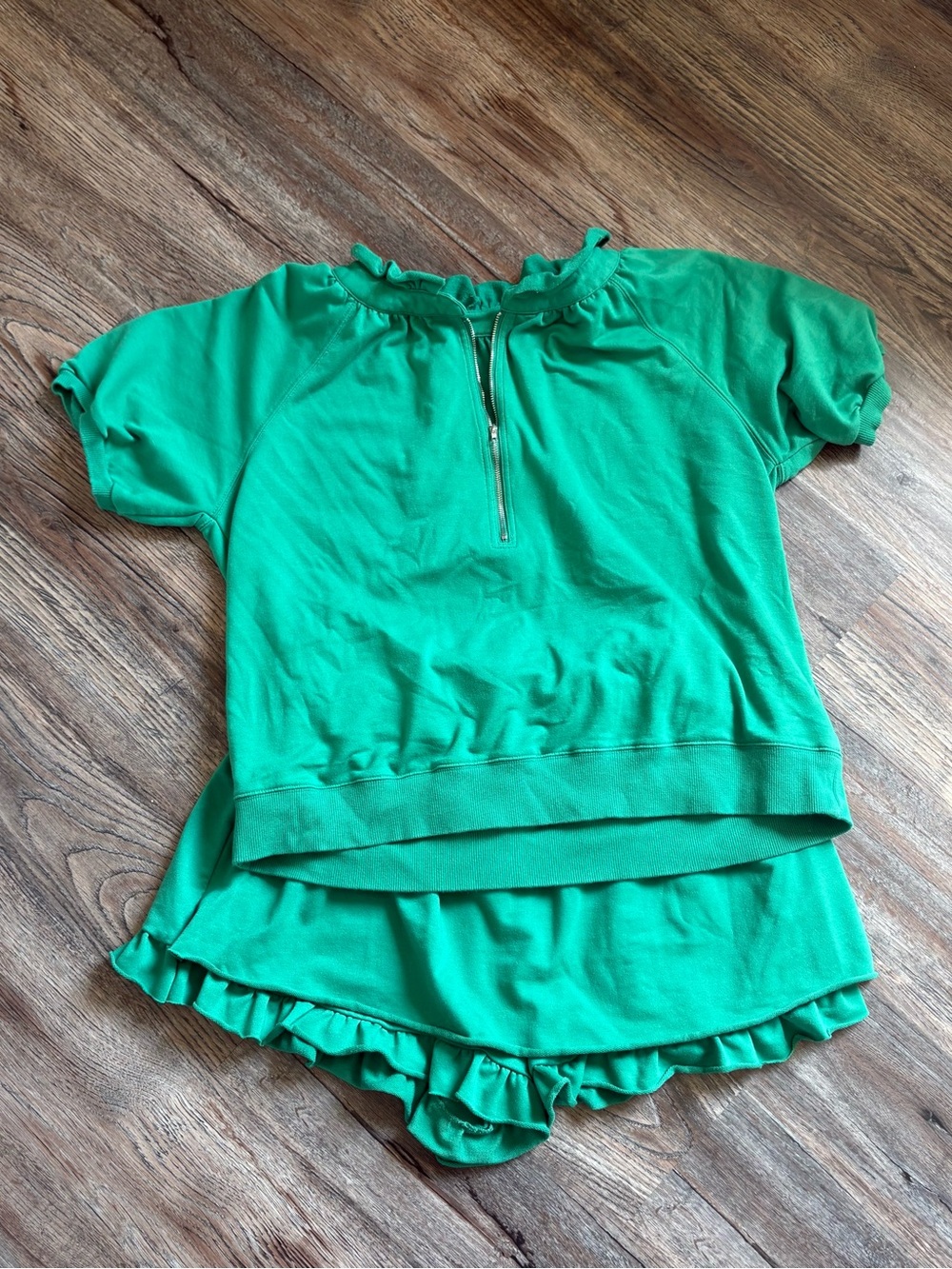 Source Unknown Bright Green Short-Sleeve Ruffle-Hem lounge set